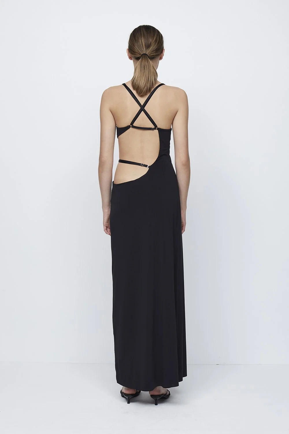 IMWIM - Home to the world's most-coveted designer apparel